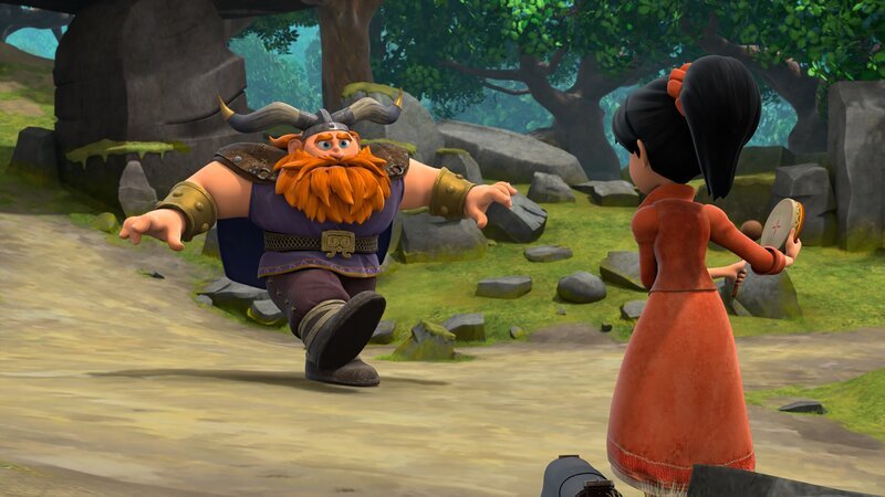 Harald (l.) nimmt heimlich im Wald Tanzstunden bei Scarlett (r.). Das soll eine Überraschung sein, deshalb erzählt er niemandem davon. – Bild: Method Animation – ZDF – ZDF Studios