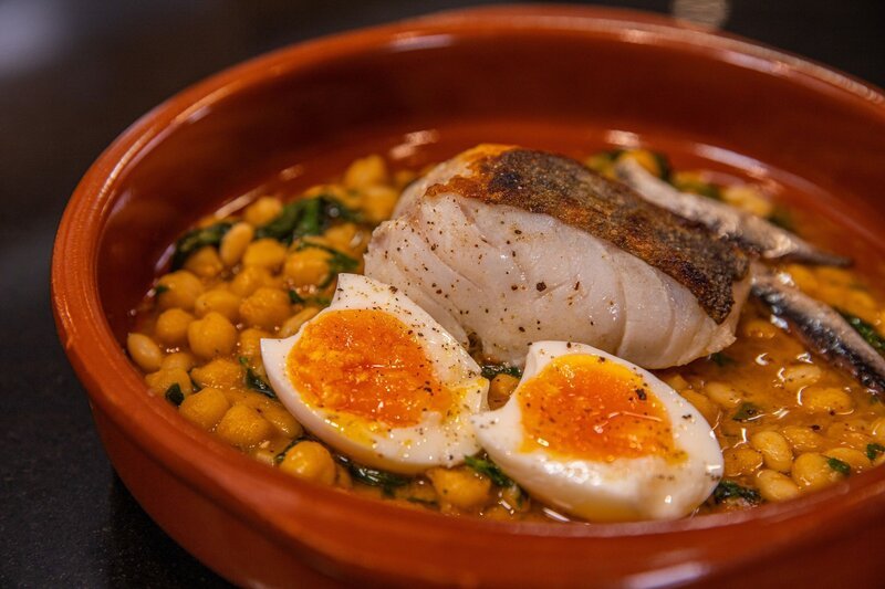 Kabeljaufilet – Bild: RTL /​ Rock Oyster Media /​ Raymonds Reisen