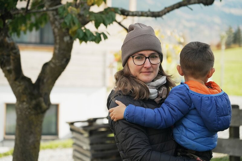 rec. Postpartale Depression Gabriela Caprez und ihr Kind – Bild: SRF