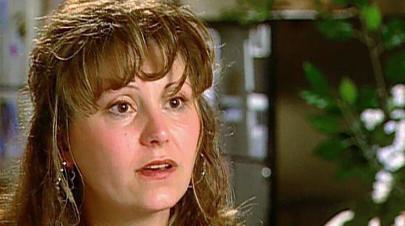 Im Oktober 1992 beschuldigt Candice ihren Arzt, sie in seiner Praxis unter Drogen gesetzt und sexuell missbraucht zu haben. Niemand glaubt ihre Geschichte. – Bild: MG RTL D