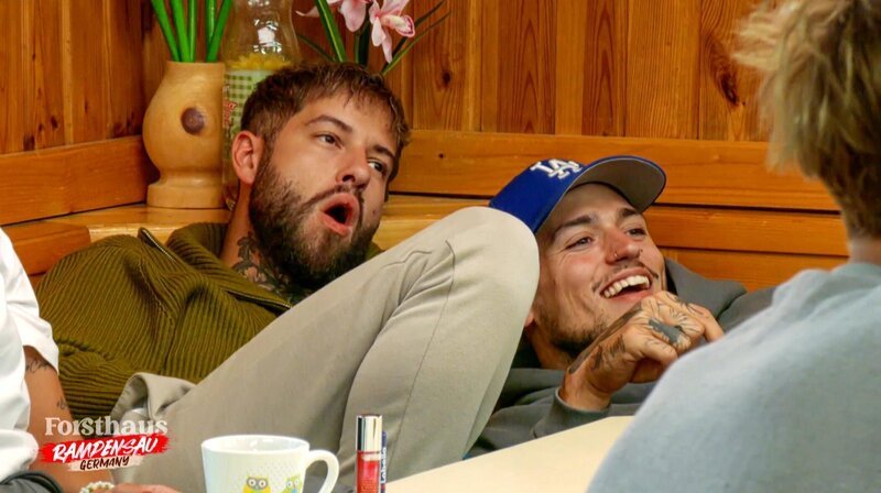 Marc-Robin Wenz (l.); Max Bornmann (r.) – Bild: Joyn Eigenproduktionsbild frei