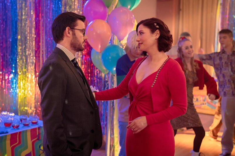 Elliot Augustine (Evan Williams) und Kat Landry (Chyler Leigh) – Bild: RTL /​ Hallmark Media