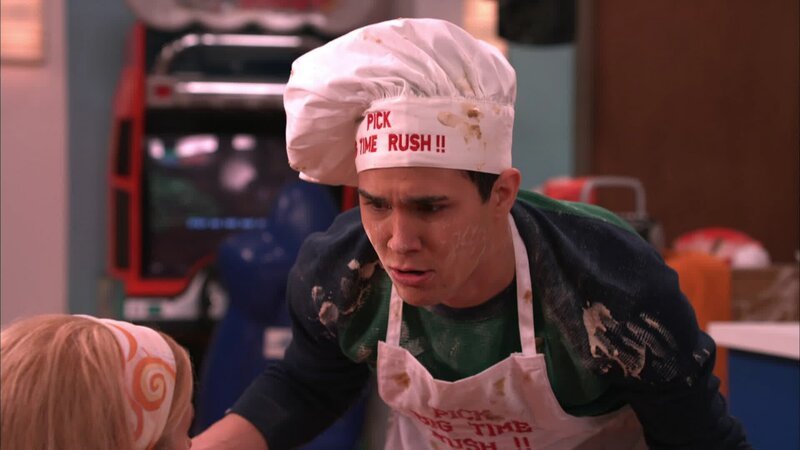 Carlos PenaVega als Carlos Garcia – Bild: Viacom International Inc.