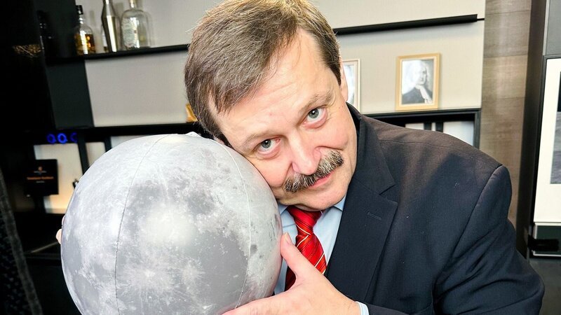 Werner Gruber. – Bild: ORF/​Kiwi TV