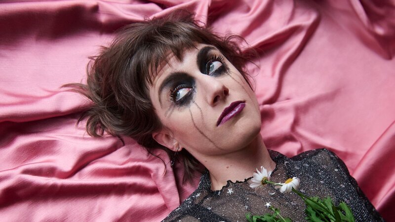 Comedy Showcase Jane Mumford – LEBEN! Jane Mumford – Bild: SRF/​Sabina Boesch