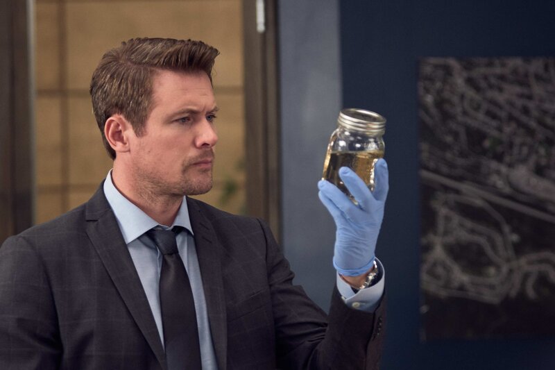 Detective Charlie Hudson (JOHN REARDON) – Bild: TNSE