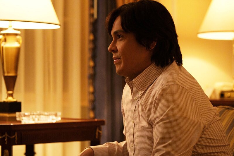 Impeachment: American Crime Story „Man Handled“ -- Pictured: George Salazar as George Conway. – Bild: Fox /​ Twentieth Century Fox Film Corporation and FX Productions, LLC