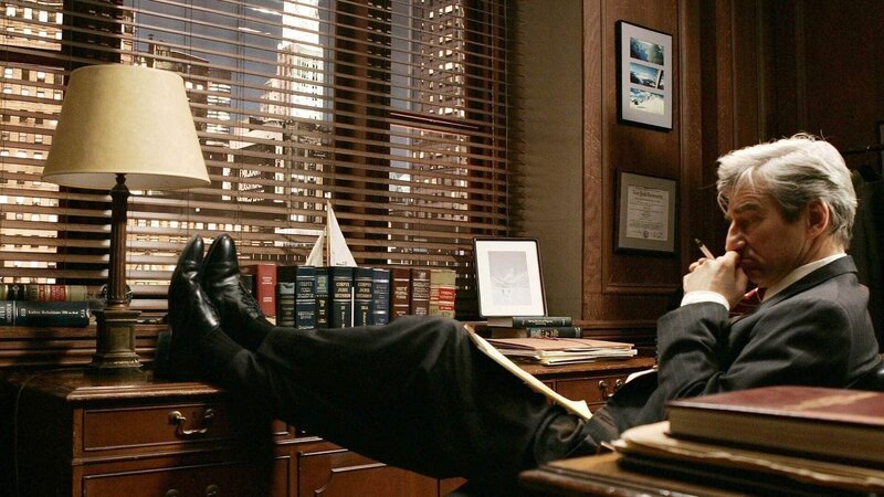 Staatsanwalt Jack McCoy (Sam Waterston) lässt der neueste Fall keine Ruhe. – Bild: RTL