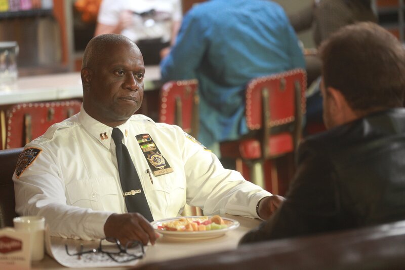 Captain Ray Holt (André Braugher) – Bild: 2018 UNIVERSAL TELEVISON LLC. All rights reserved. /​ Jordin Althaus Lizenzbild frei