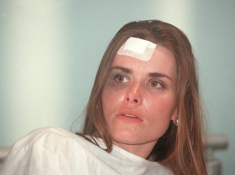 MDR Fernsehen IN ALLER FREUNDSCHAFT FOLGE 34, „Schwere Vorwürfe“, am Mittwoch (29.02.12) um 12:30 Uhr. Sandra Esser (Andrea Luedke) im Krankenhaus. – Bild: MDR/​Laue