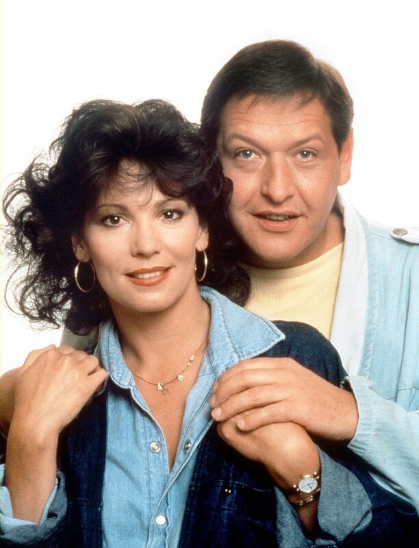 Iris Berben und Diether Krebs haben mit der Sendung „Sketchup“ Fernsehgeschichte geschrieben. – Bild: WDR/​BR