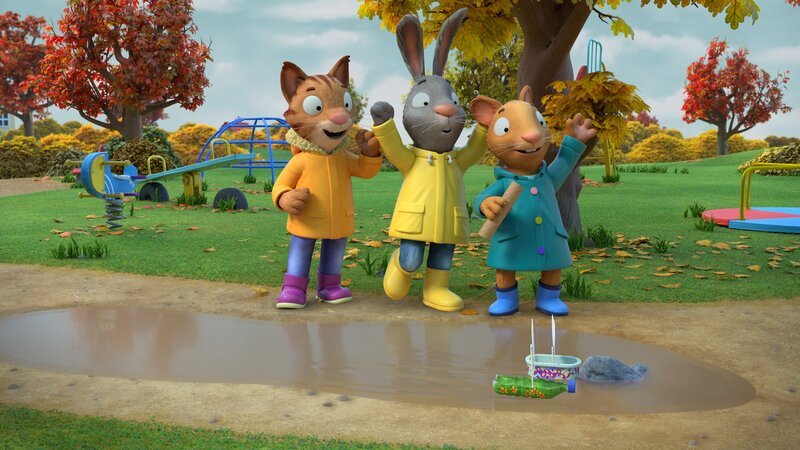 Die Riesenpfütze wird mit zwei verschiedenen Booten befahren – eine Variante von Pip und Posy kreiert und eine Version stammt von Frankie. – Bild: ZDF/​Magic Light Pictures LTD 2023