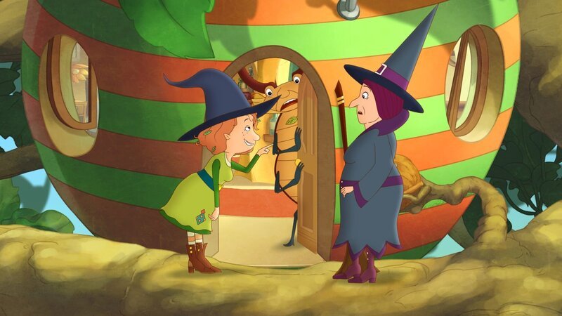 In Petronellas verwirrtem Zustand erkennt sie noch nicht mal die Oberhexe Pestilla! – Bild: ZDF/​Akkord Film/​Bastei Lübbe AG