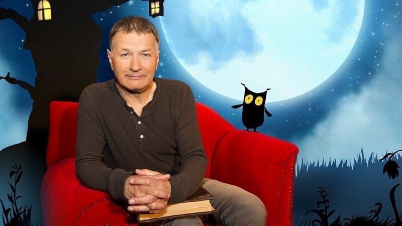 Geschichtenerzähler Thomas Rühmann – Bild: rbb/​Hanna Boussouar