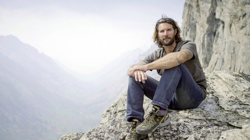 Wingsuiter Jeff Shapiro im Bitterroot National Forest. – Bild: phoenix/​ZDF/​BBC