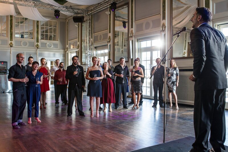 Paolo Ritter (Esequiel Maiolo, r.) – Bild: Leonine /​ Chris Hirschhäuser