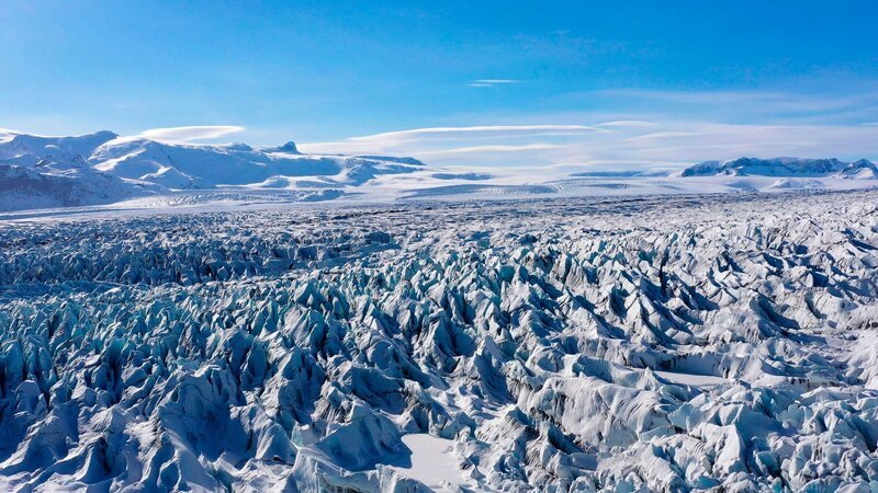 Vatnajökull ist nicht nur der größte Gletscher in Island, sondern auch in ganz Europa. – Bild: ZDF und NDR/​Felix Korfmann