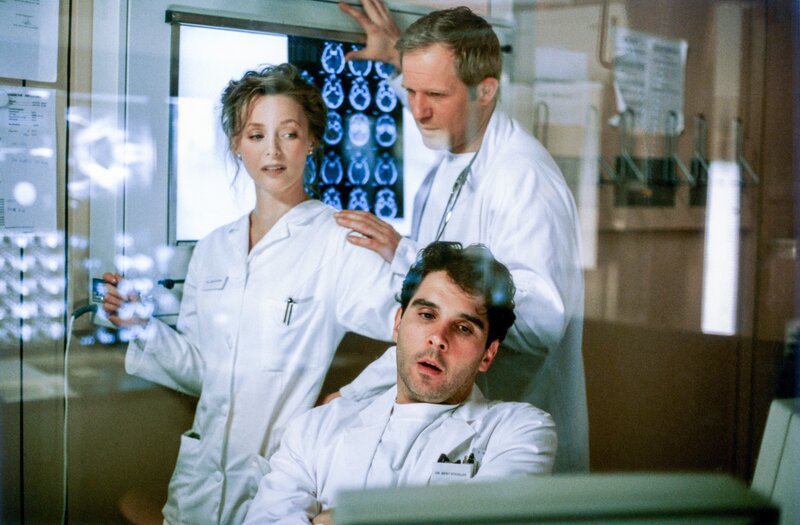  (v.li.): Marita Marschall (Agnes), Harald Krassnitzer (Andrej), Ruediger Hentschel (Bert). – Bild: ORF