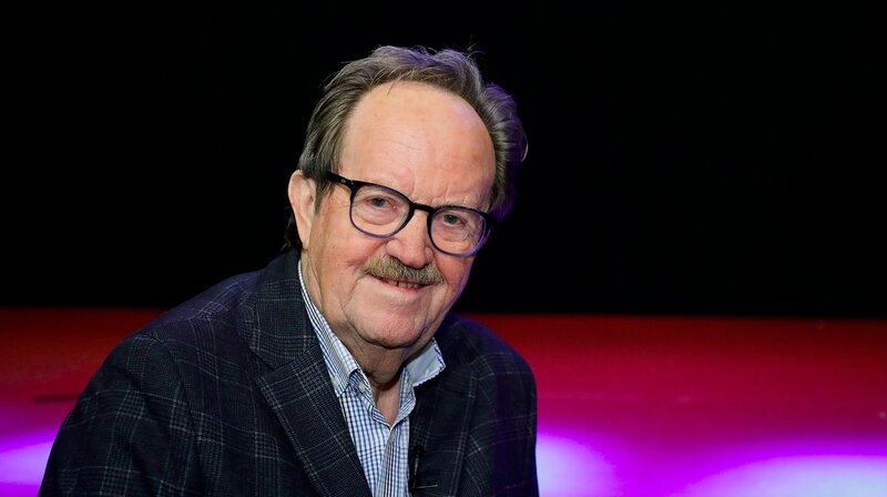 „Dä Mann met däm Hötche“ alias Peter Raddatz. – Bild: WDR/​Dirk Borm