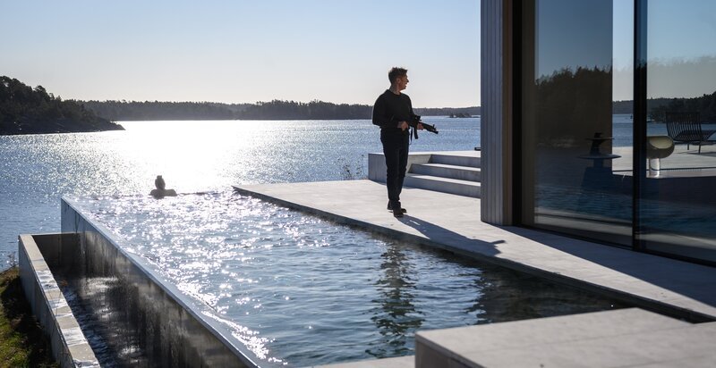 Lucia Hellström (Valery Tscheplanowa) und Johann Hellström (Tobias Moretti). – Bild: ZDF und NDR