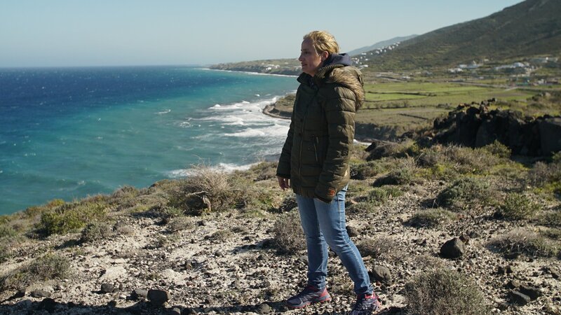 Dr. Evi Nomikou, Meeresgeologin, auf Santorin. – Bild: Discovery Communications, LLC