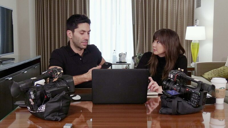 L-R: Nev, Kimiko – Bild: Paramount