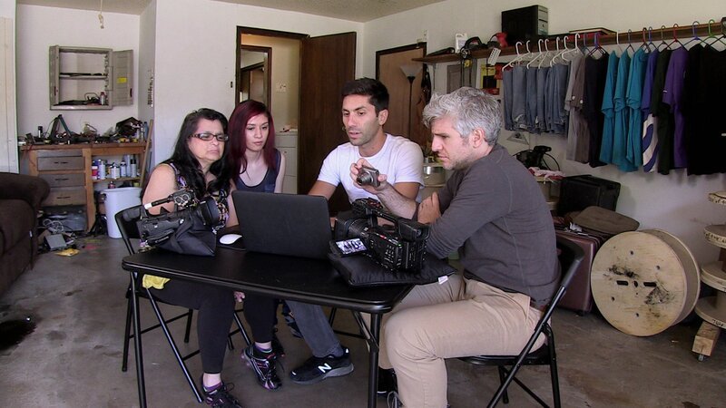 v.li.: Sandra, Yasmine, Nev, Max – Bild: Paramount