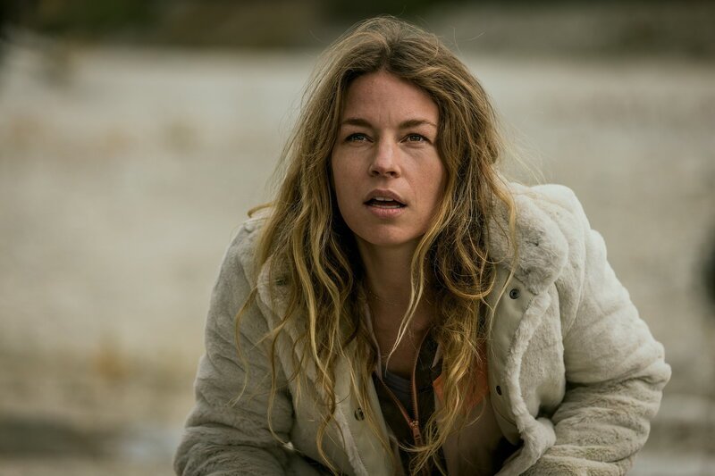 Tschugger Staffel 2 Hauptmotiv 1 Anna Rossinelli als Annette – Bild: Shining Film AG