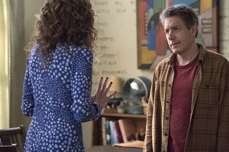 Maya DiMeo (Minnie Driver, l.); Jimmy DiMeo (John Ross Bowie, r.) – Bild: American Broadcasting Companies