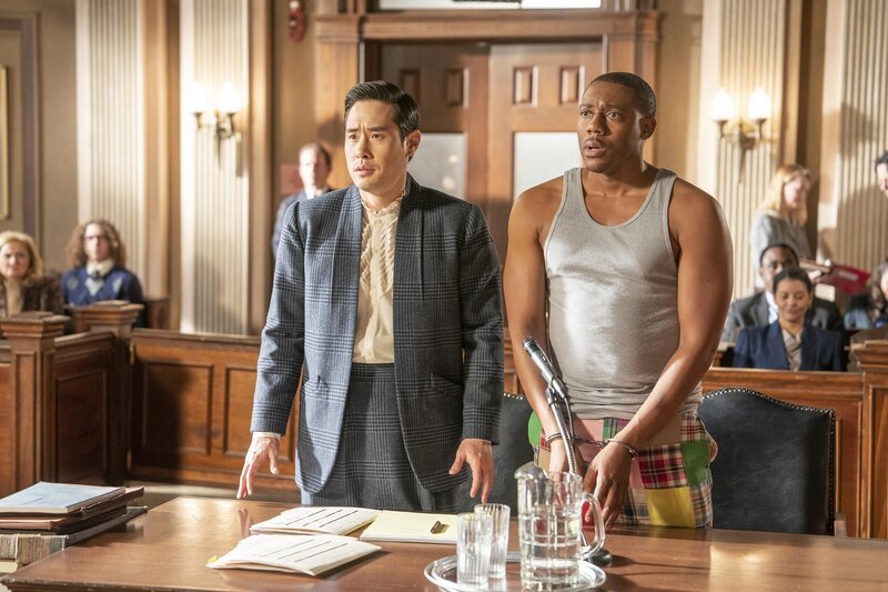 Dr. Ben Song (Raymond Lee, l.); Tyler Hamlin (Nate Walker, r.) – Bild: Universal Television LLC /​ Ron Batzdorff