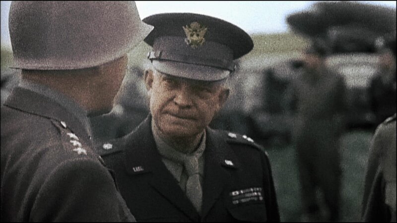 BILDSCHIRMFOTO: 1945 : Patton und Eisenhower. – Bild: CC & C
