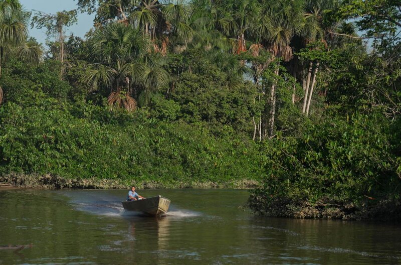 Der französische Romanautor Jean Galmot setzte sich Zeit seines Lebens für den Amazonas-Regenwald und dessen Ureinwohner ein. Heute ist er in Französisch-Guayana eine Legende! – Bild: Elephant Doc