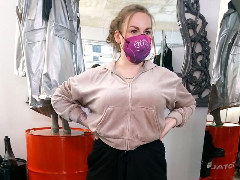 Kandidatin Nini – Bild: RTL /​ Constantin Ent.