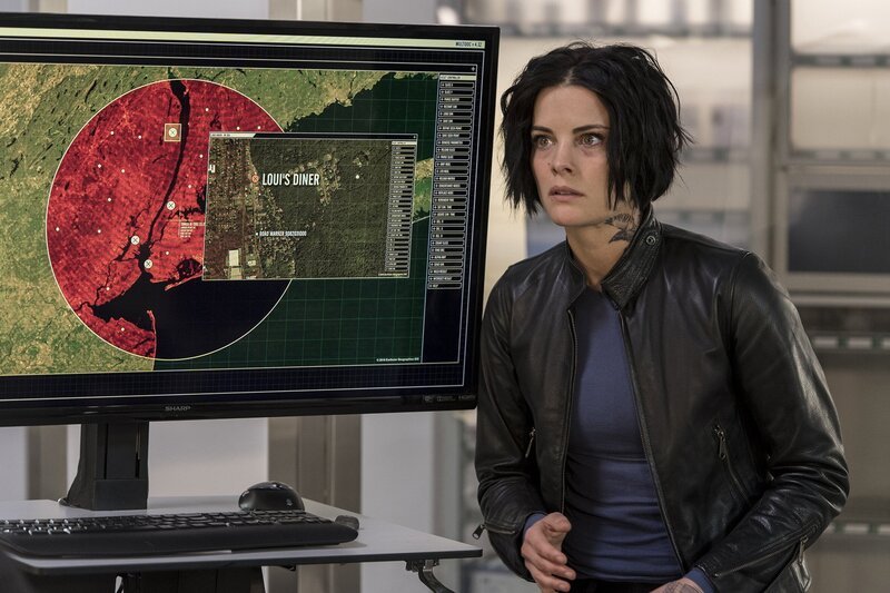 Jaimie Alexander (Jane Doe). – Bild: PLURIMEDIA (Warner Bros)