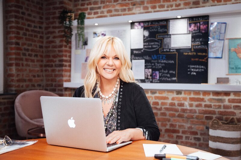 Julia Leischik – Bild: SAT.1 /​ Timothy Biggs