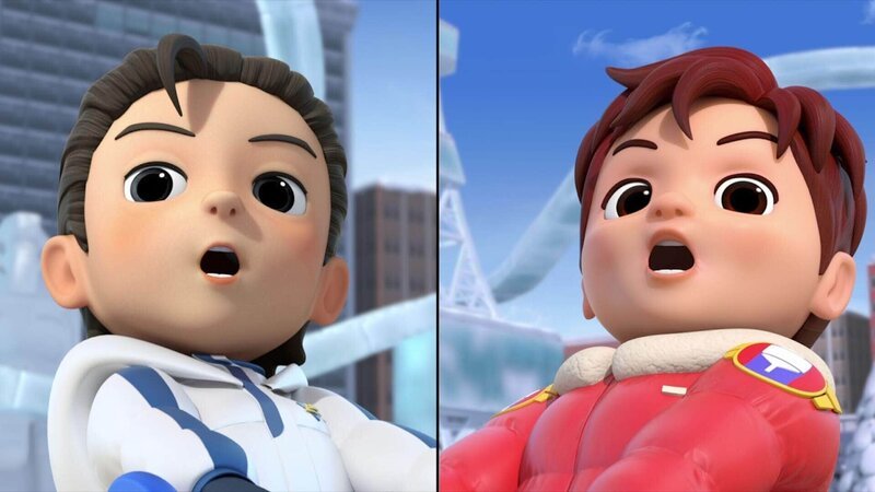 Der Junge Kenta (re.) wohnt in Sapporo in Japan und hat bei den Super Wings für das jährliche Kreiselturnier im Odori-Park einen Super-Kreisel bestellt. Er kämpft sich bis an die Spitze und muss sich im Finale gegen den Jahresmeister Goro (li.) behaupten. – Bild: FUNNYFLUX /​ ALPHA ALL RIGHTS RESERVED