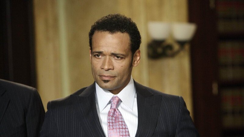 Rechtsanwalt Marcus Carsley (Mario Van Peebles) – Bild: RTL