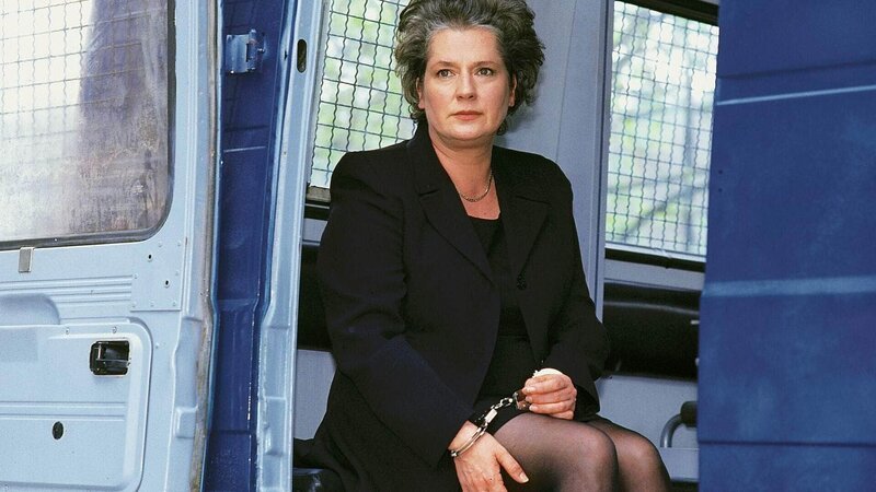 Uschi (Barbara Freier) kommt zuück nach Reutlitz, doch sie ist nicht mehr die Gleiche. Gefaßt stellt sie sich darauf ein, als Einzelgängerin den Rest ihres Lebens hinter Gittern zu verbringen … – Bild: RTL