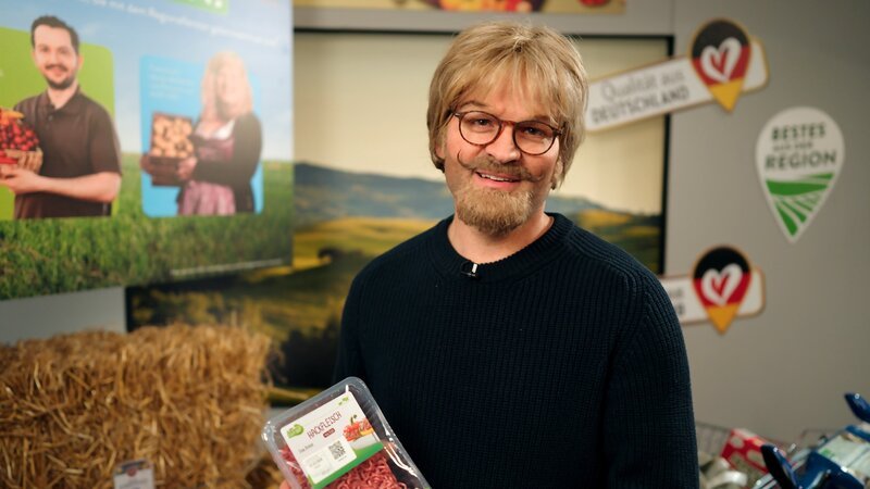 In der Dokumentation „ALDI: Die Insider“ enthüllen langjährige Angestellte und Zulieferer die Verkaufstricks, mit denen der weltweit größte Discounter arbeitet. – Bild: ZDF und Matthias Pöttker.