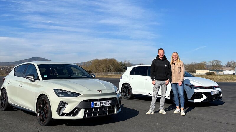 Matthias und Laura testen den Golf GTI Clubsport und den Cupra Leon VZ Extreme – Bild: RTLZWEI