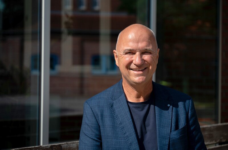 Wolfgang im Portrait. Weiteres Bildmaterial finden Sie unter www.br-foto.de. – Bild: BR/​Tabea Hofmann