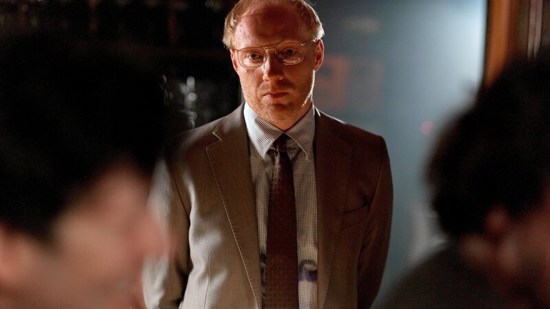 Simon Schwarz (Katzlbrunner). – Bild: ORF 1