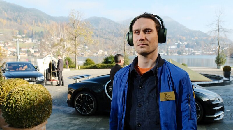 Dem autistischen Florian (Sebastian Zimmler) fällt es schwer, sich auf Neues mit ungewissem Ausgang einzulassen. – Bild: ARD Degeto/Bernd Schuller Dem autistischen Florian (Sebastian Zimmler) fällt es schwer, sich auf Neues mit ungewissem Ausgang einzulassen. – Bild: ARD Degeto/Bernd Schuller