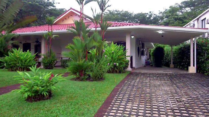 House. – Bild: Warner Bros. Discovery /​ Tanja Bachetzky