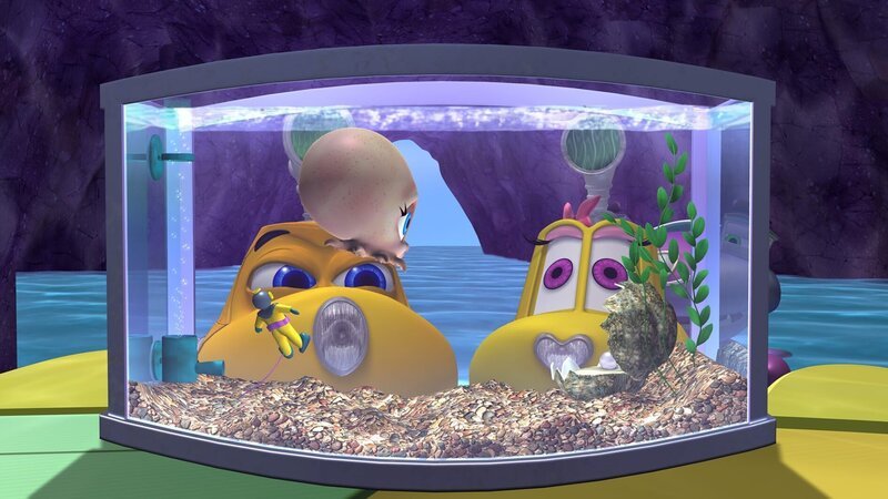 Taucher Tom hat einen süßen, kleinen Babykraken gefunden, der seine Mutter verloren hat. Bis der kleine Schelm groß ist, müssen Tom und die beiden U-Boote auf ihn aufpassen. – Bild: KI.KA/​Mike Young Productions