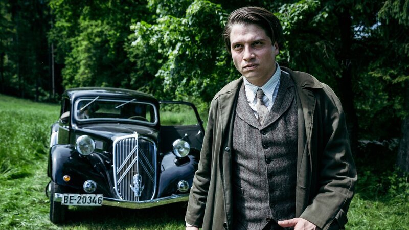 Unerbittlich: Dimitri Stapfer als Egon Leutenegger – Bild: SRF/​Sava Hlavacek