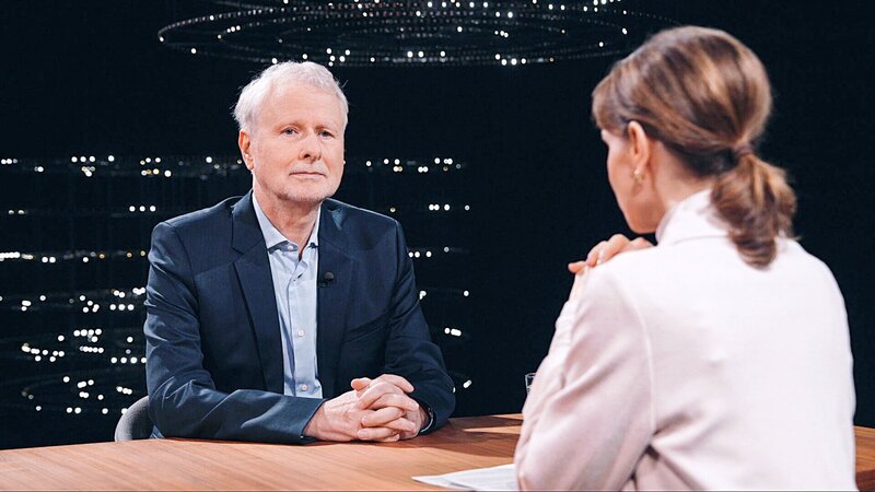 Sternstunde Philosophie Weiterleben nach einem Trauma – Crans-Montana und darüber hinaus Traumaforscher Andreas Maercker und Barbara Bleisch – Bild: SRF