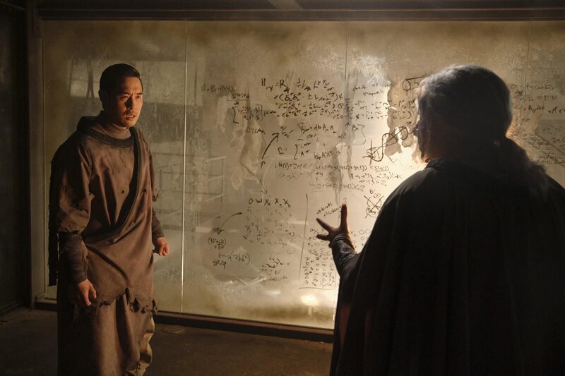 Dr. Ben Song (Raymond Lee, l.); Ian Wright (Mason Alexander Park, r.) – Bild: Universal Television LLC