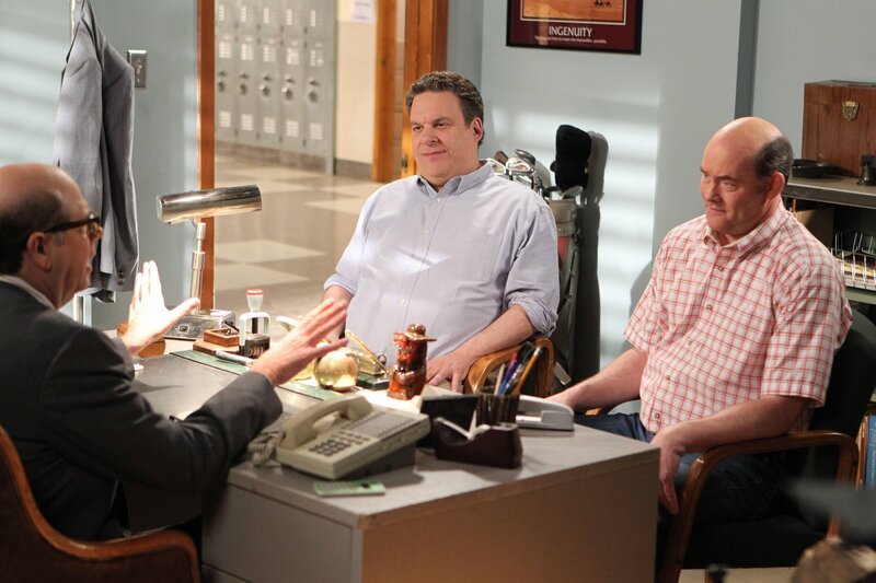 Direktor Ball, Murray Goldberg, Bill Lewis. – Bild: Sony Pictures Television Inc.