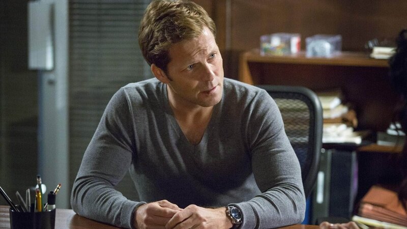 Ist Staatsanwalt Paul Wescourt (Jamie Bamber) ein Mörder? – Bild: MG RTL D /​ Warner Bros.